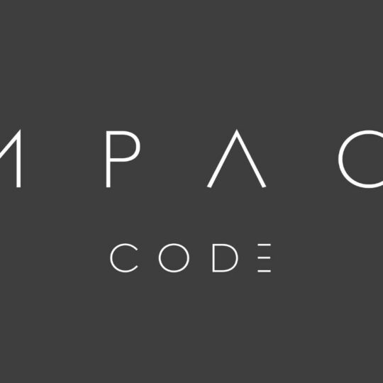 Grauer Hintergrund und im Vordergrund steht in großen weißen Druckbuchstaben impact code.